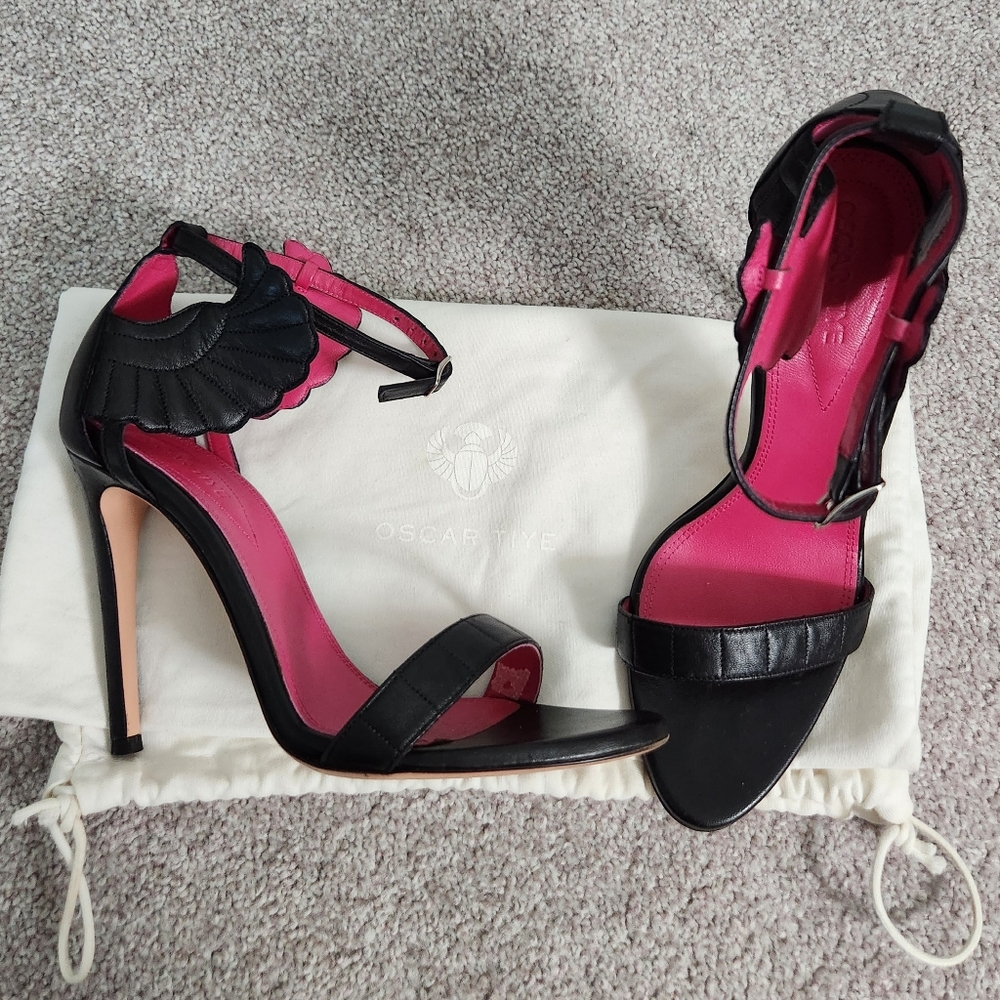 Oscar Tiye black ankle strap heel size 38